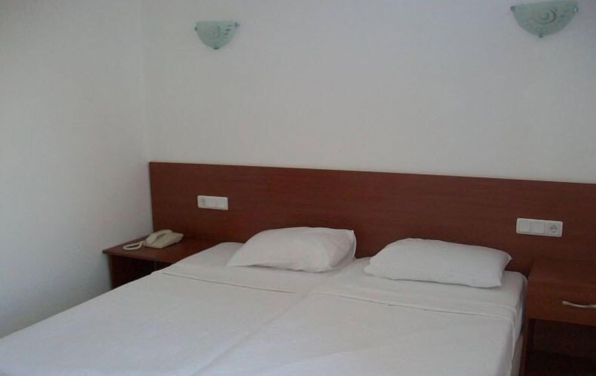 Kriss Otel Ortakent Ngoại thất bức ảnh