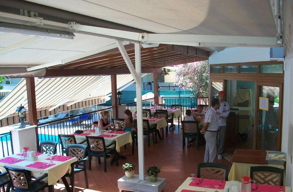 Kriss Otel Ortakent Ngoại thất bức ảnh